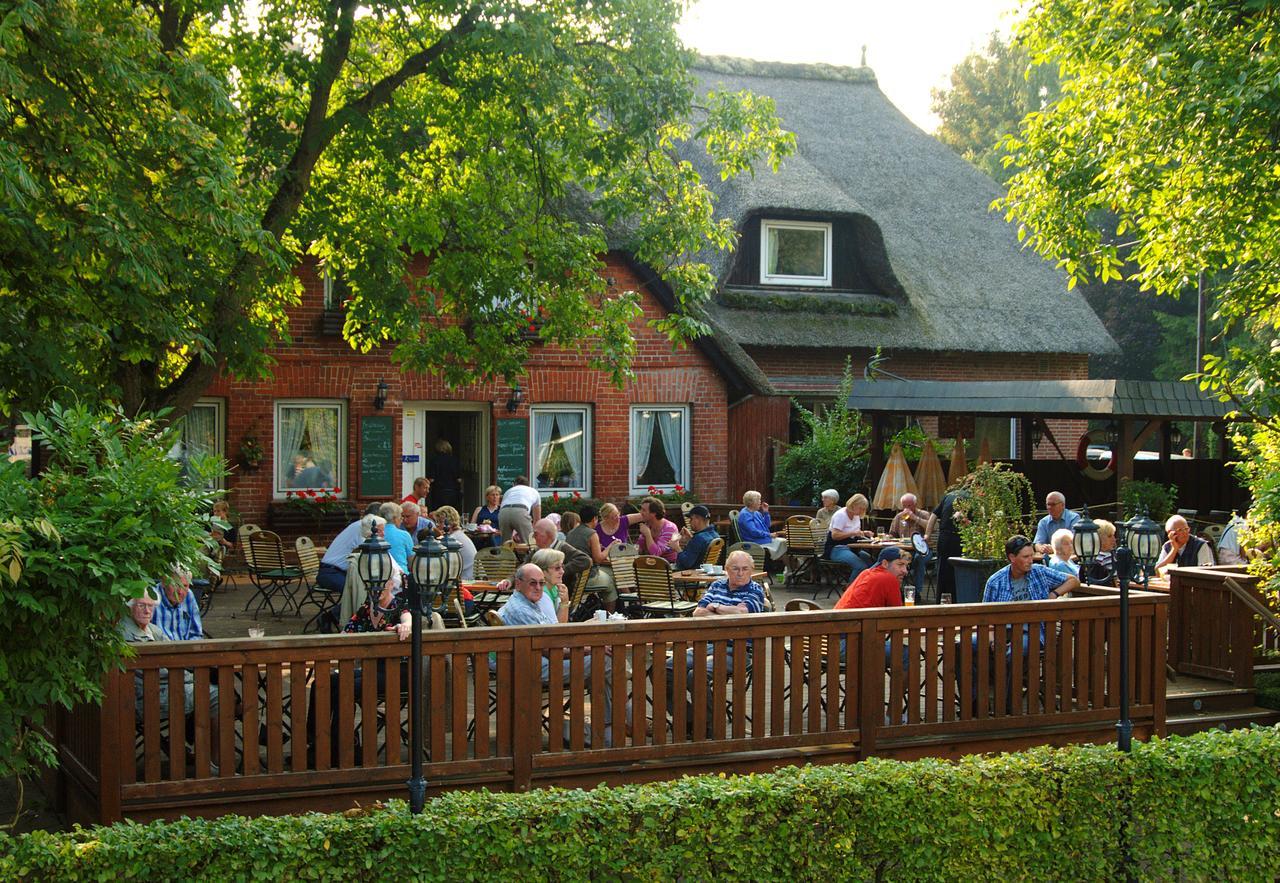 Landhaus Absalonshorst Hotel Groß Grönau Buitenkant foto